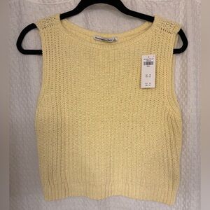 Butter yellow Abercrombie and Fitch sweater vest